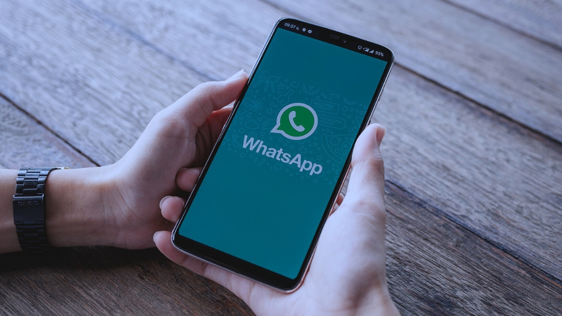 WhatsApp Akan Luncurkan Fitur Pin Pesan di Grup untuk Kemudahan Akses Pengguna