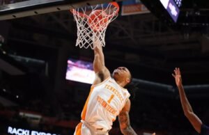 #19/20 Vols Mengakhiri Permainan Non-Konferensi dengan Kemenangan 105-54 Atas Negara Bagian Carolina Selatan