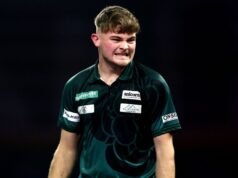Charlie Manby ‘dilarang’ bermain olahraga kedua karena dart | Lainnya | Olahraga