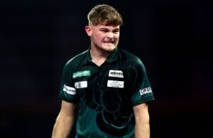 Charlie Manby ‘dilarang’ bermain olahraga kedua karena dart | Lainnya | Olahraga