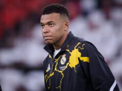 Cek dari Kylian Mbappé: seorang komandan CRS yang disetujui oleh manajemennya tetapi diperkuat oleh FFF