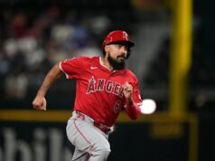 Baseman ketiga Angels Anthony Rendon setuju untuk merestrukturisasi tahun terakhir kontraknya senilai $245 juta