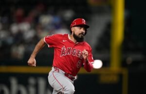 Baseman ketiga Angels Anthony Rendon setuju untuk merestrukturisasi tahun terakhir kontraknya senilai $245 juta