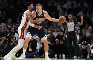 Bintang Nuggets Nikola Jokic mengalami hiperekstensi lutut kirinya dan akan dievaluasi dalam 4 minggu