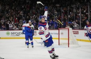 James Hagens dari BC mencetak dua gol, AS mengalahkan Slovakia 6-5 di hoki junior dunia