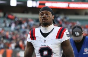 Pelatih Patriots menggemakan dukungan untuk Stefon Diggs; belum mendengar kabar dari NFL setelah tuntutan pidana