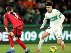 Pemain pinjaman Barcelona mengunjungi Ciutat Esportiva saat ia memulai rehabilitasi setelah menjalani operasi