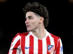 Barcelona tetap tertarik pada superstar Atletico Madrid meski ada komplikasi