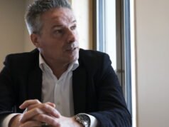 Kesehatan. Perusahaan asuransi mutual Alsatian mengundurkan diri untuk menguangkannya, pemegang polis berisiko menderita