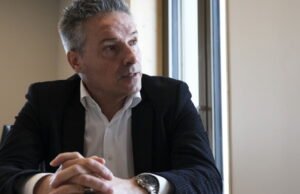 Kesehatan. Perusahaan asuransi mutual Alsatian mengundurkan diri untuk menguangkannya, pemegang polis berisiko menderita