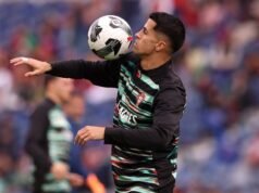 Bek veteran menyadari minat Barcelona saat klub menghadapi keputusan penting – Romano