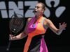 Unggulan teratas Aryna Sabalenka mencapai putaran ketiga Australia Terbuka