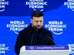 Perang di Ukraina. Eropa yang “terfragmentasi”, dokumen yang “hampir siap”… Apa yang perlu diingat dari pertemuan Trump-Zelensky di Davos