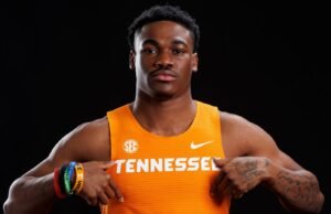 Track Central: Undangan Tyson – Atletik Universitas Tennessee