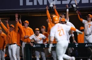 #3/14 Vols Buka Era Elander dengan Kemenangan Tegas 10-0 Atas Nicholls