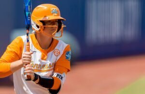 #3 Lady Vols Meningkatkan menjadi 10-0 dengan Kemenangan 9-1 Atas #7 Negara Bagian Florida