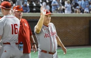 Elliott Avent Melewati Jim Morris untuk Kemenangan Terbanyak Keempat sebagai Pelatih Kepala ACC