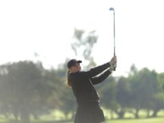 Golf Wanita Membuat Dorongan Terlambat di Moon Golf Invitational