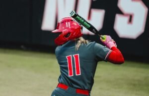 Paket Memantul Kembali dengan Shutout of Queens