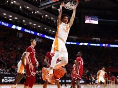 Skor Ament 29 untuk Memimpin Jilid Melewati Oklahoma, 89-66