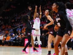 Barker Nets UT Tertinggi dalam Karir 29, Goal A&M Menang, 82-74