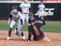 Wolfpack Menyapu Saturday Doubleheader dengan Mendominasi Mode