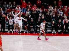 Wolfpack Mengalahkan Syracuse di Rumah