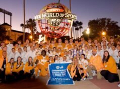 Bagaimana Budaya Tennessee Cheer Membawa Pulang Kejuaraan Nasional