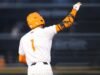 Home Run dari Brown dan Marin Power the Vols Melewati Bellarmine, 8-3