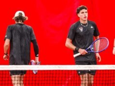 #23 Paket Memulai Permainan Konferensi dengan Georgia Tech dan Clemson