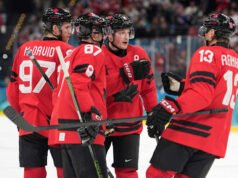 Connor McDavid siap mengambil alih kepemimpinan Kanada dari Sidney Crosby