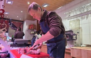 Pada usia 65, Robert Balzli keluar dari masa pensiunnya untuk menyelamatkan toko daging Lutzelhouse miliknya