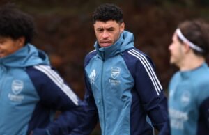 Transfer Alex Oxlade-Chamberlain ke Celtic menemui batu sandungan besar | Sepak Bola | Olahraga
