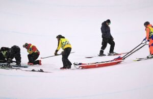 Bintang Olimpiade Musim Dingin mengalami kecelakaan mengerikan dan tidak bergerak di lantai | Lainnya | Olahraga