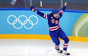 Amerika Serikat memenangkan medali emas Olimpiade ke-3 dalam hoki wanita, mengalahkan Kanada 2-1 melalui gol PL Megan Keller