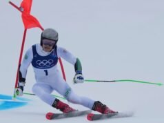 Pinheiro Braathen dari Brasil memimpin GS setelah putaran pertama, mencari medali pertama Amerika Selatan di Olimpiade Musim Dingin