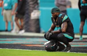 Dolphins merilis penerima bintang Tyreek Hill dalam pemotongan daftar besar