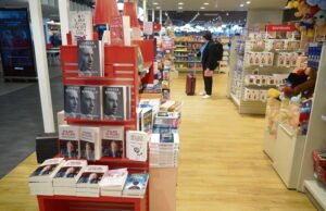 “Bolloré telah menanamkan kebencian rasial ke dalam ruang publik,” sejarawan jurnalisme Alexis Lévrier memperingatkan