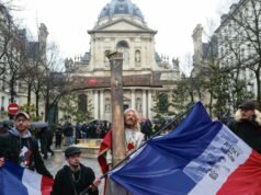 “Patroli” terhadap identitas bersenjata, penyerangan kantor LFI, pemulihan oleh kelompok sayap kanan dan sayap kanan… Konsekuensi kelam dari kematian aktivis nasionalis Quentin D.