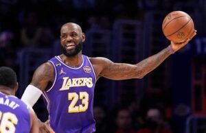 LeBron James menjadi pemain tertua yang mencatatkan triple-double dalam sejarah NBA