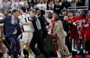 Pertarungan pecah antara St. John’s No. 17 dan Providence dan tujuh pemain dikeluarkan