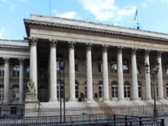 CAC 40: pasar saham berhati-hati, 1.000 miliar dolar terhapus dari sektor-sektor yang terancam oleh AI!