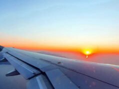 Asap menyebar ke dalam pesawat: pesawat harus memutar balik darurat segera setelah lepas landas