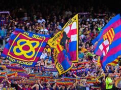 Barcelona sedang melakukan pembicaraan dengan pihak berwenang untuk mendapatkan izin bagi 500 pendukung tambahan untuk menghadiri pertandingan Atletico Madrid