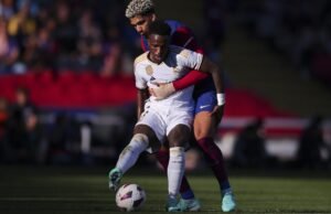 Bek Barcelona mendapat dukungan dari superstar Real Madrid selama pertarungan kesehatan mental