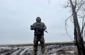 Ukraina membuat kemajuan simbolis di garis depan ketika perundingan perdamaian baru dimulai