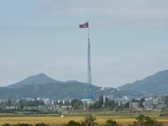 Korea Selatan menggerebek badan intelijennya setelah penerbangan drone melintasi negara tetangganya di utara