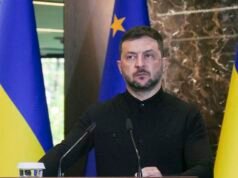 Perang di Ukraina: “Ekspor kelebihan peralatan militer untuk memperoleh senjata yang mendesak”, Ukraina berencana untuk membuka 10 pusat produksi senjata di Eropa pada tahun 2026