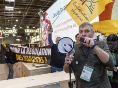 “Kami tidak menginginkan Eropa yang menempatkan kami dalam persaingan”: di Pameran Pertanian, Konfederasi Petani menyerbu pendirian UE