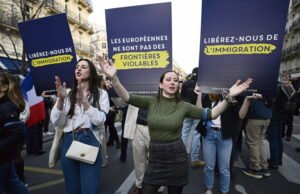 Dekat dengan kelompok kecil fasis, Bollosphere dan Stérin: wajah sebenarnya dari Nemesis, di persimpangan semua sayap kanan ekstrim